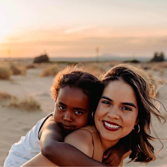 Meet your Posher, Monee - Picture 5 of 7